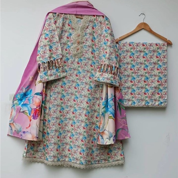 Dresses & Skirts - Floral Embroidered Dress with Pink Accents